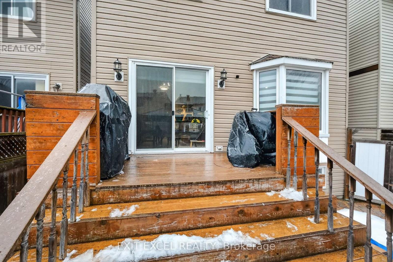 58 Fireside Crescent, Ottawa, Ontario  K1T 1Z4 - Photo 47 - X12887416