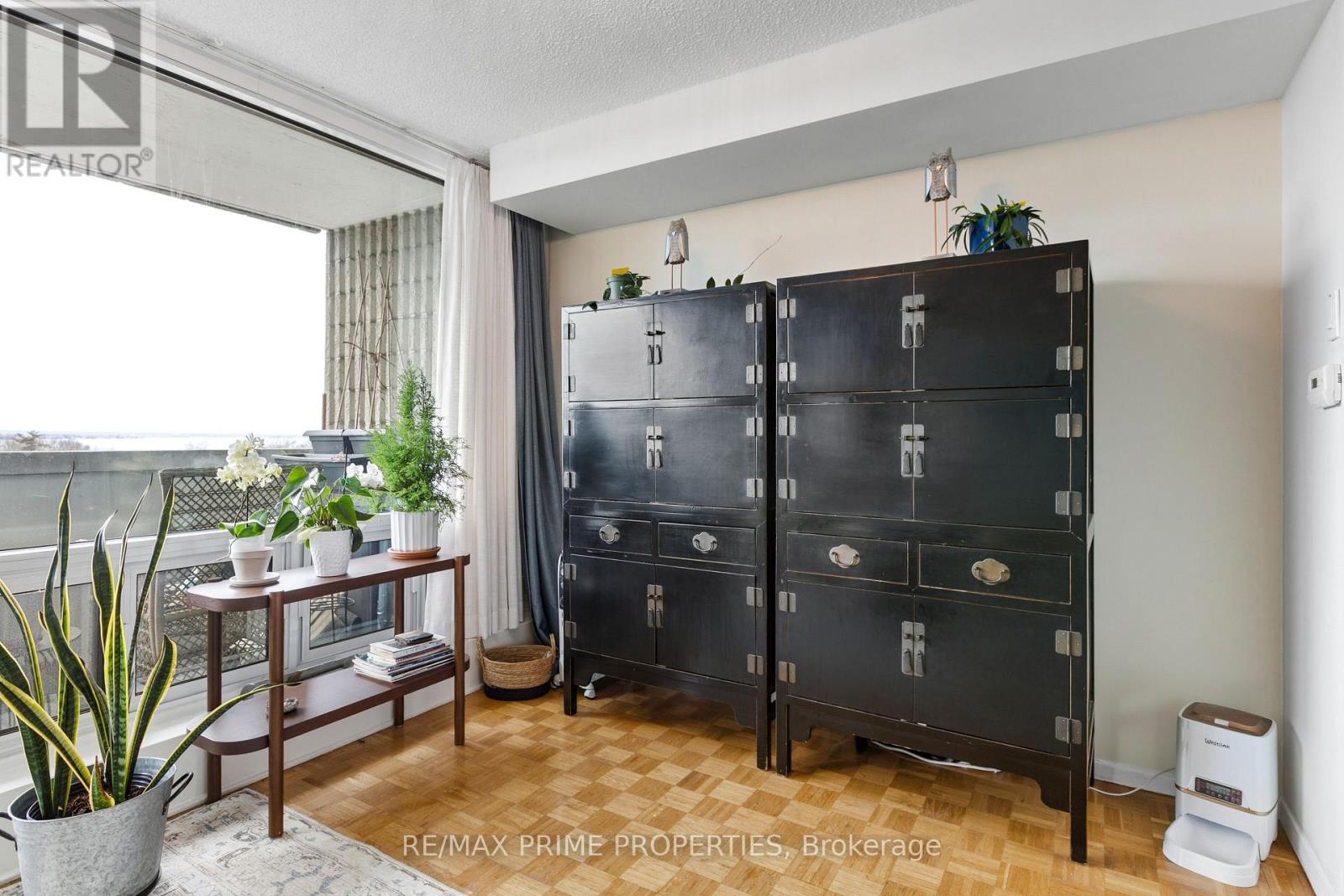 811 - 265 Poulin Avenue, Ottawa, Ontario  K2B 7Y8 - Photo 13 - X12887660