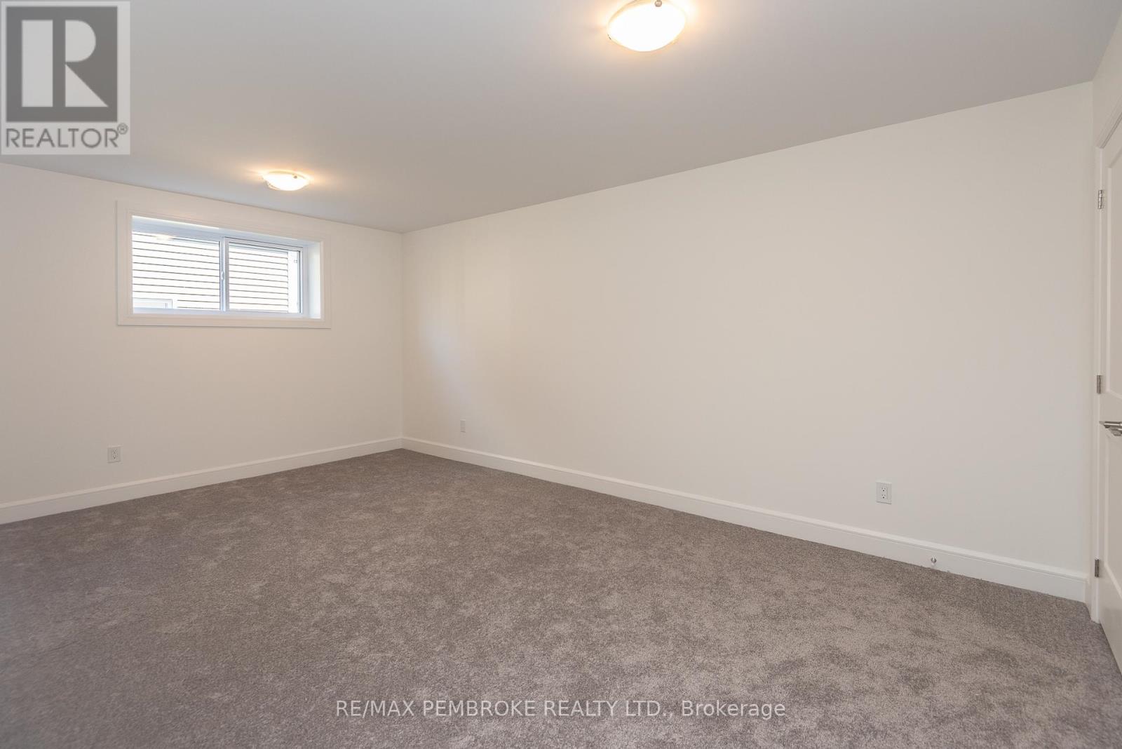 9 Jade Avenue, Petawawa, Ontario  K8H 0E5 - Photo 30 - X12887632