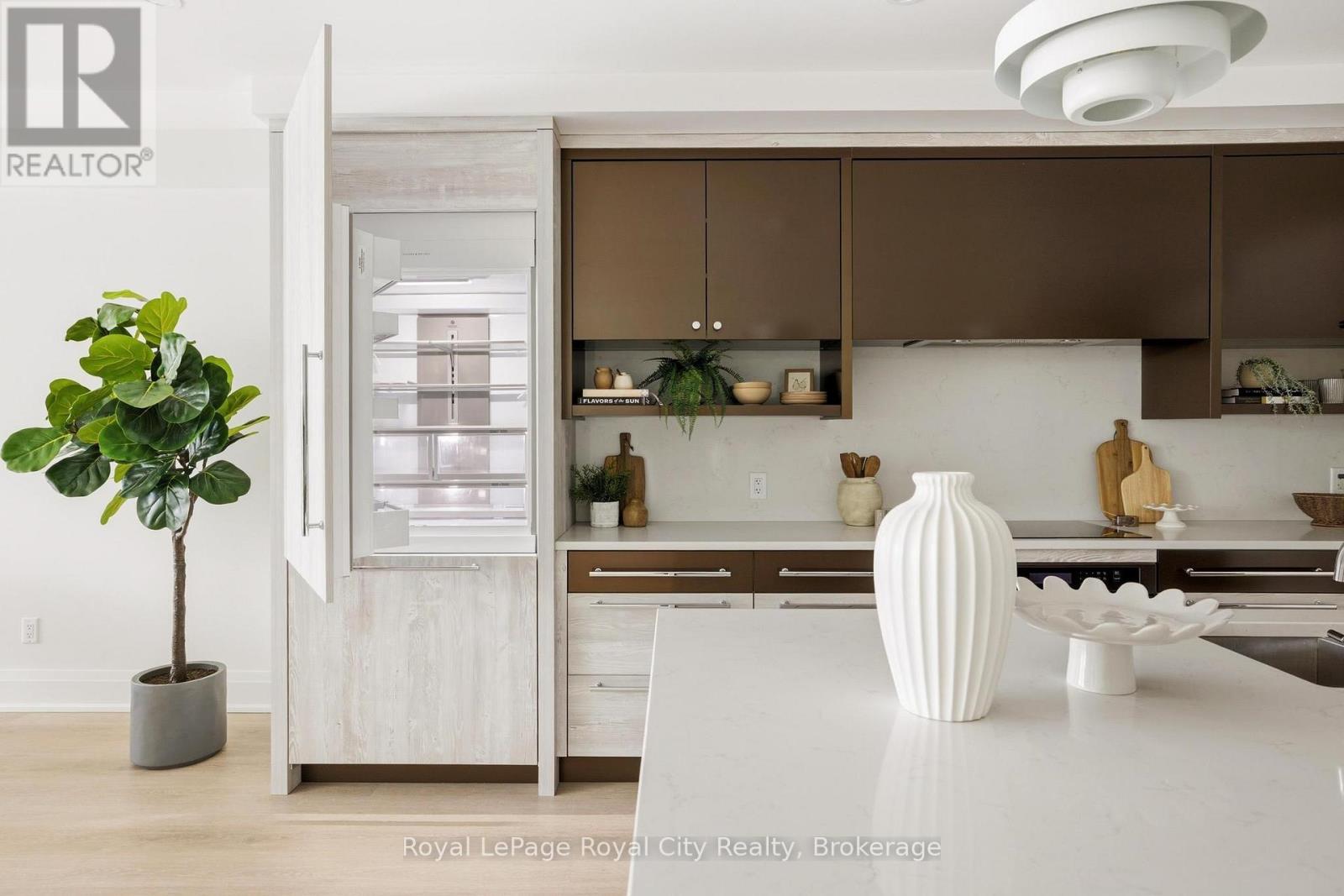 211 - 6523 Wellington 7 Road, Centre Wellington, Ontario  N0B 1S0 - Photo 8 - X12860578