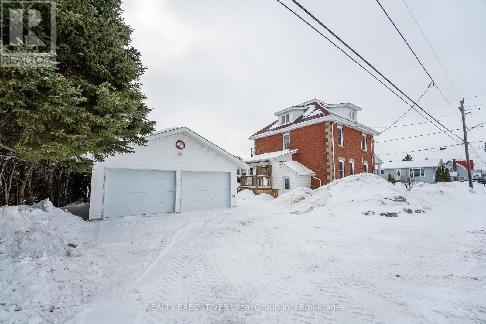 10 Dubeau Street, West Nipissing (Verner), Ontario  P0H 2M0 - Photo 3 - X12887578