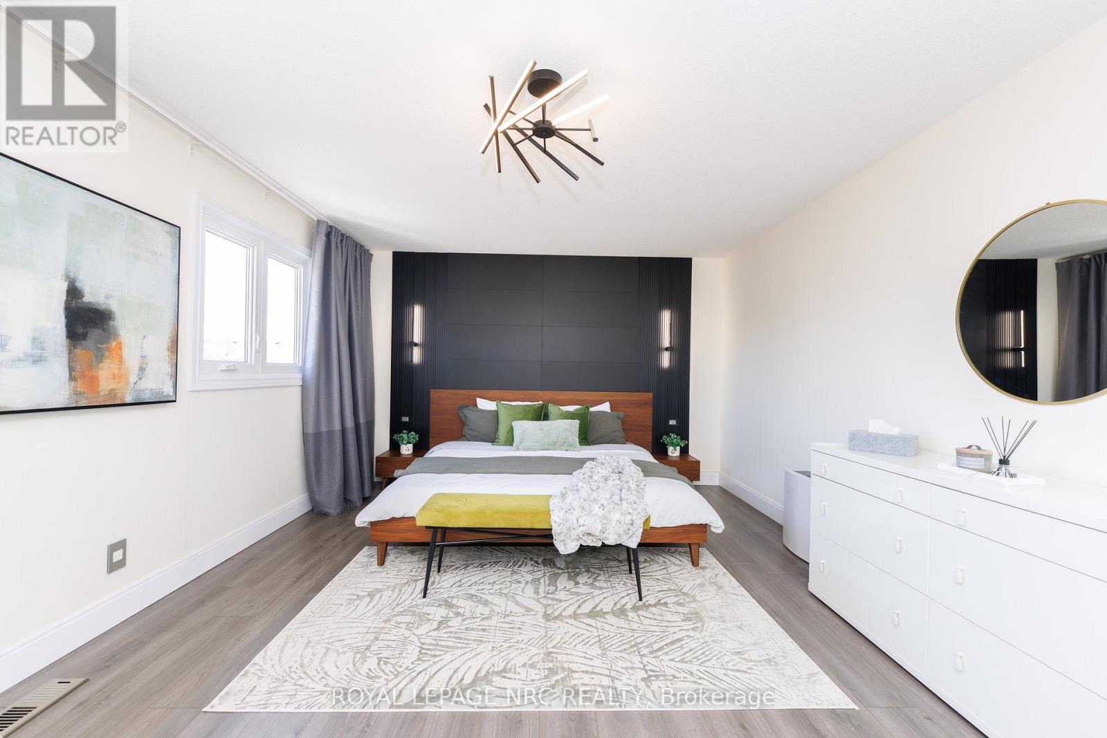 7 Sarah Court, St. Catharines (Grapeview), Ontario  L2S 3R6 - Photo 25 - X12887358