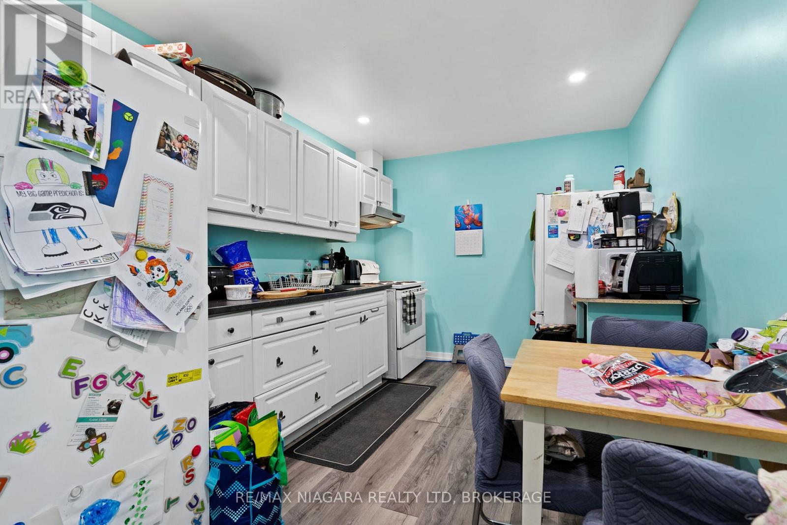 224 Mitchell Street, Port Colborne (East Village), Ontario  L3K 1Y3 - Photo 12 - X12887386