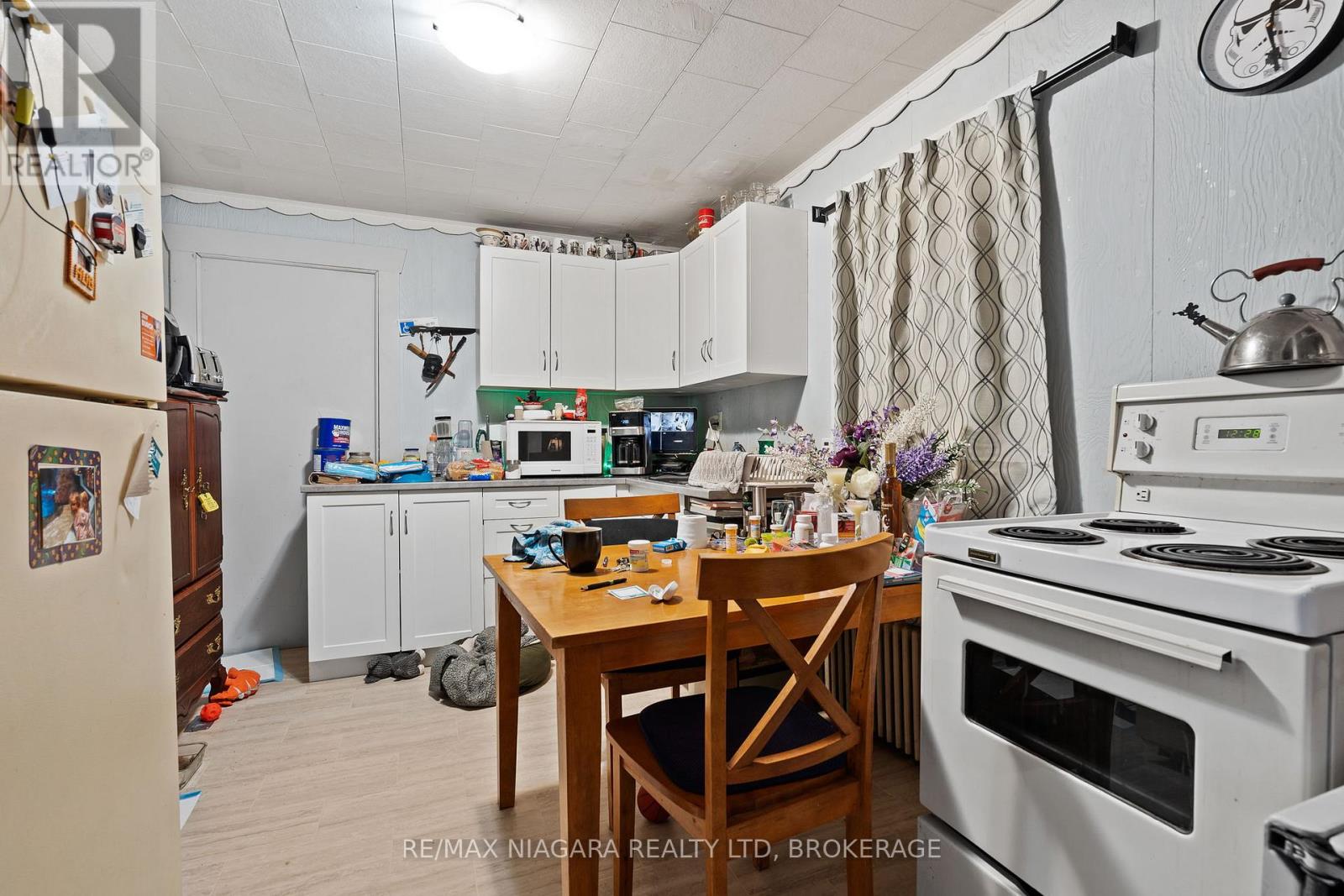 224 Mitchell Street, Port Colborne (East Village), Ontario  L3K 1Y3 - Photo 23 - X12887386