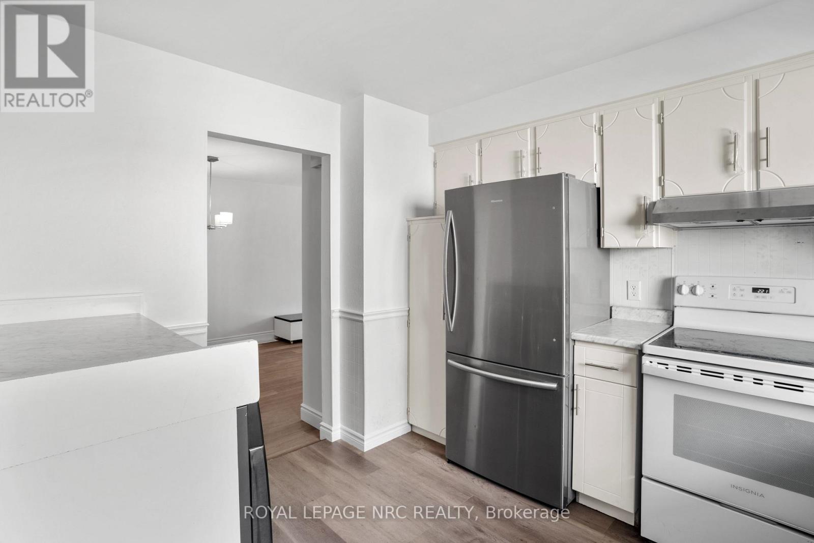 37 Greystone Crescent S, St. Catharines (Lakeport), Ontario  L2N 6P1 - Photo 7 - X12887442