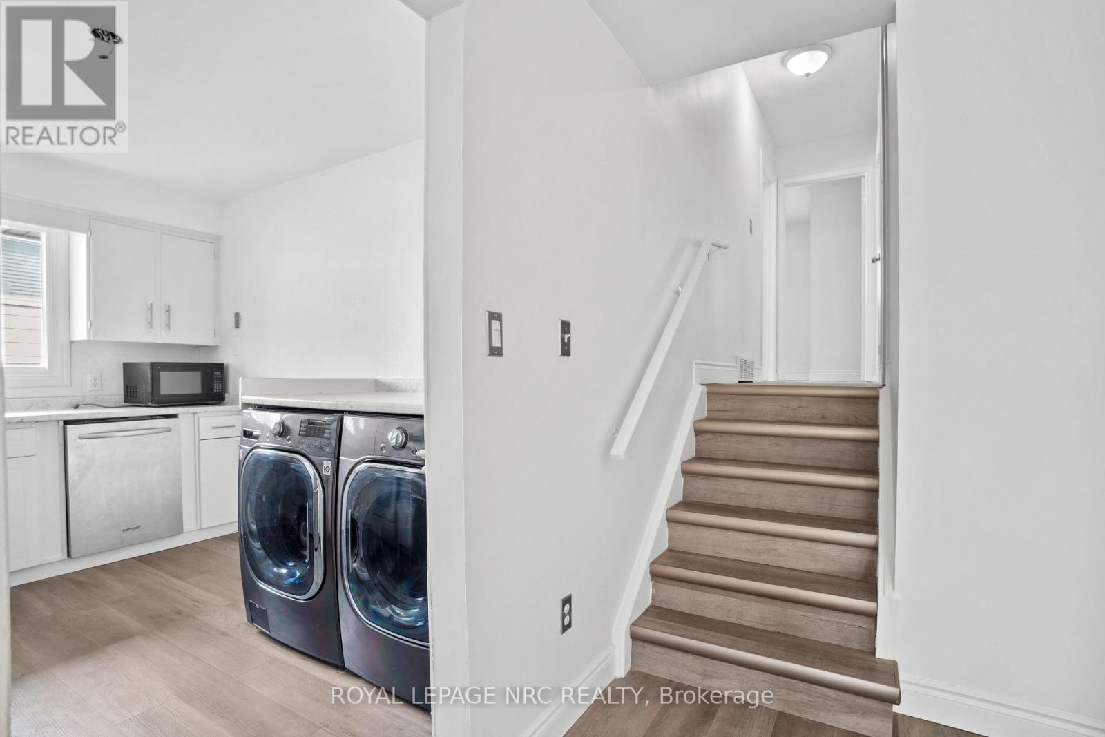 37 Greystone Crescent S, St. Catharines (Lakeport), Ontario  L2N 6P1 - Photo 8 - X12887442