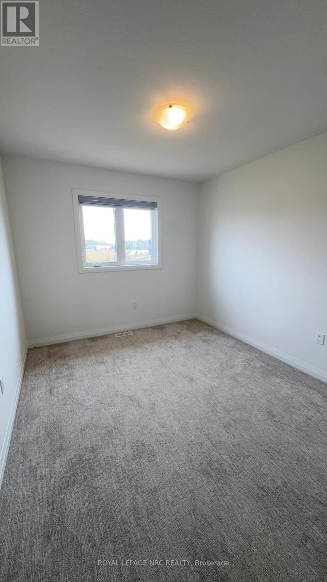 7376 Marvel Drive, Niagara Falls (Brown), Ontario  L2H 3V5 - Photo 13 - X12887474