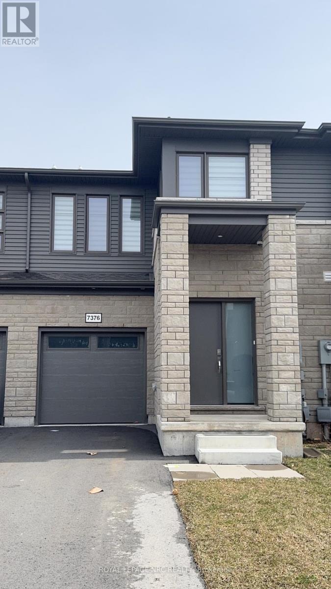 7376 Marvel Drive, Niagara Falls (Brown), Ontario  L2H 3V5 - Photo 2 - X12887474