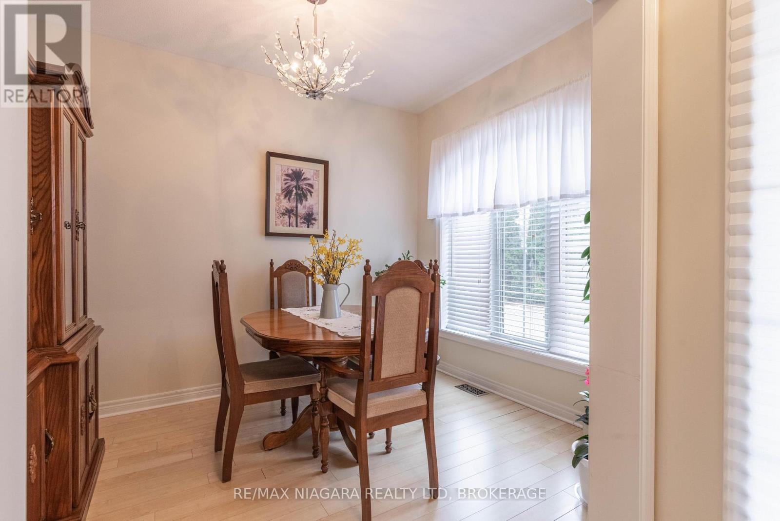 13 - 8142 Costabile Drive, Niagara Falls (Ascot), Ontario  L2H 3M3 - Photo 13 - X12887670