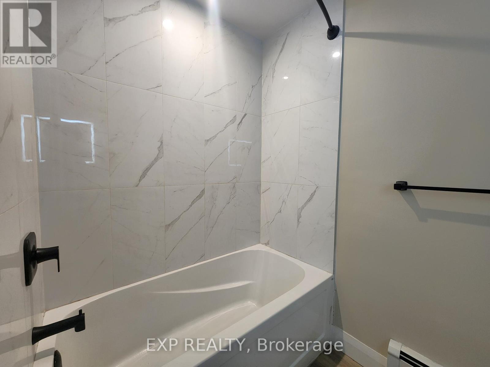 2 - 50 Fringewood Drive, Ottawa, Ontario  K2S 1T8 - Photo 11 - X12760000