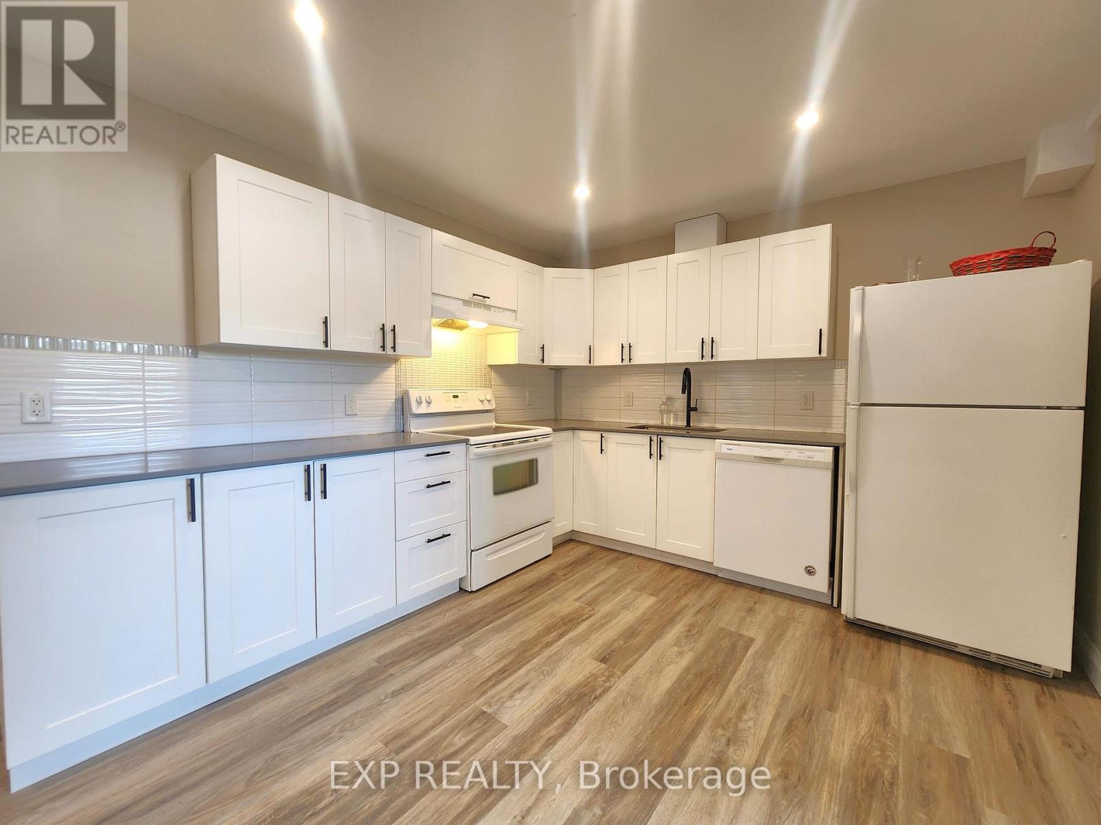 2 - 50 Fringewood Drive, Ottawa, Ontario  K2S 1T8 - Photo 2 - X12760000