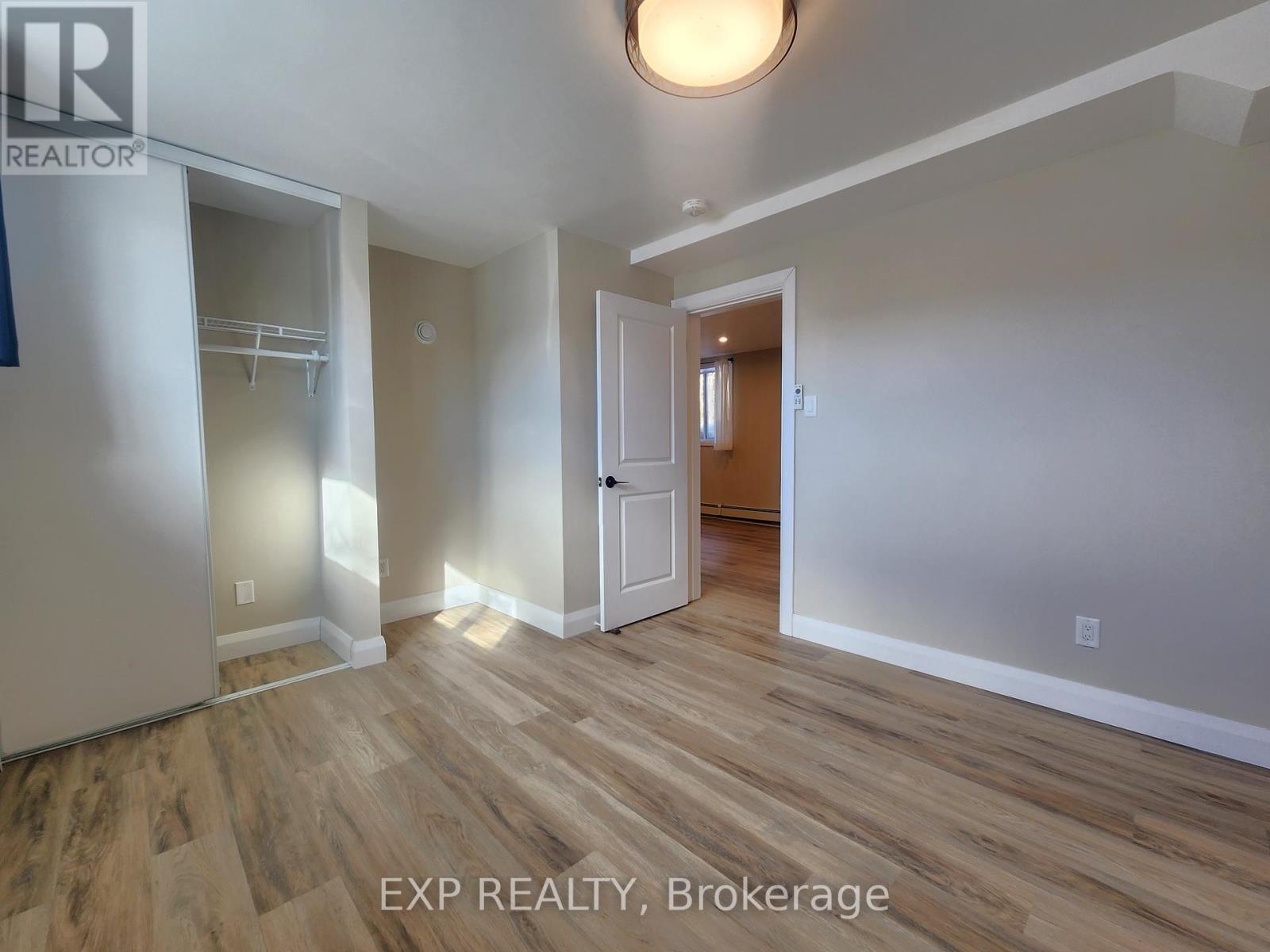 2 - 50 Fringewood Drive, Ottawa, Ontario  K2S 1T8 - Photo 9 - X12760000