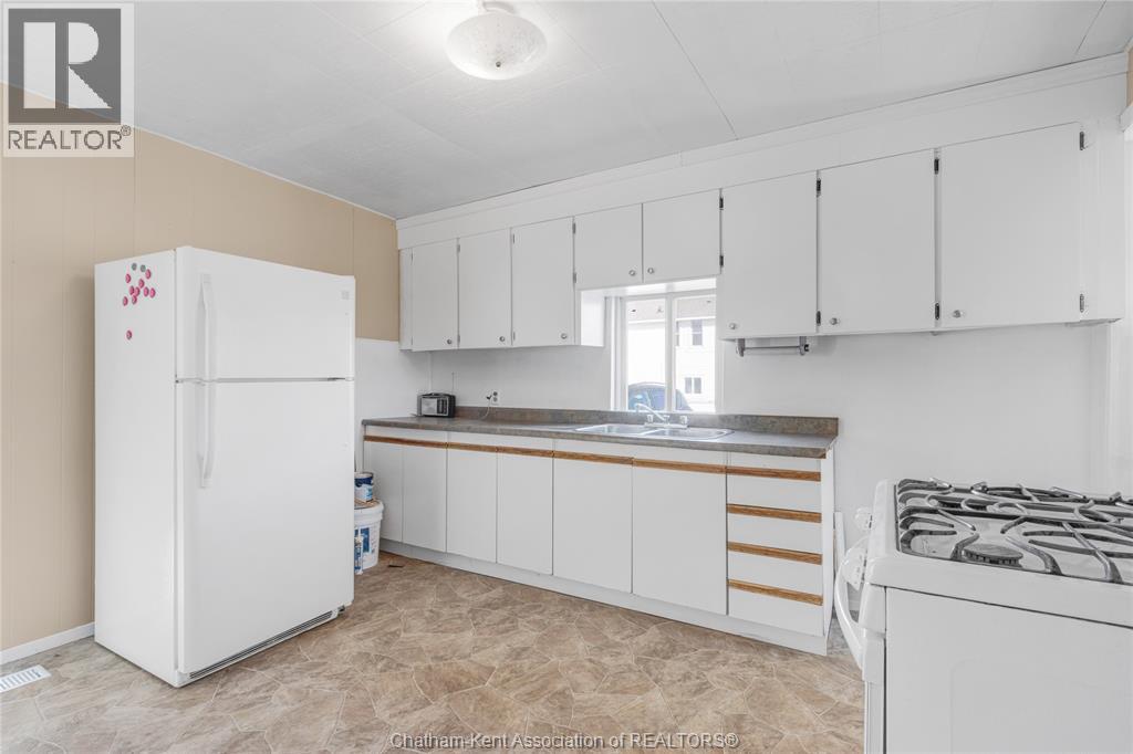 18 Richmond Street, Chatham, Ontario  N7M 1N3 - Photo 23 - 26005410