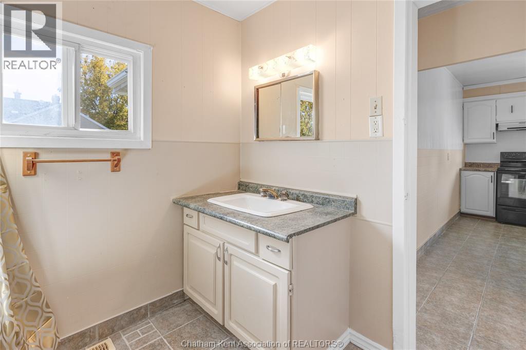 18 Richmond Street, Chatham, Ontario  N7M 1N3 - Photo 14 - 26005410