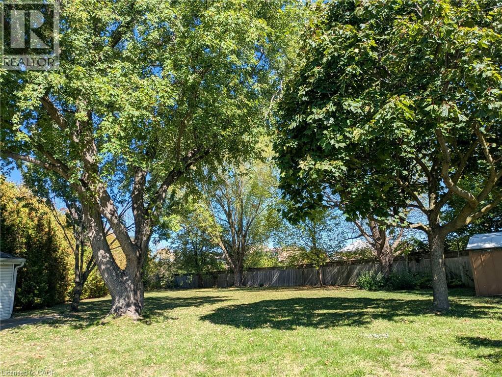 1483 Brenner Crescent, Burlington, Ontario  L7P 2V9 - Photo 47 - 40806705