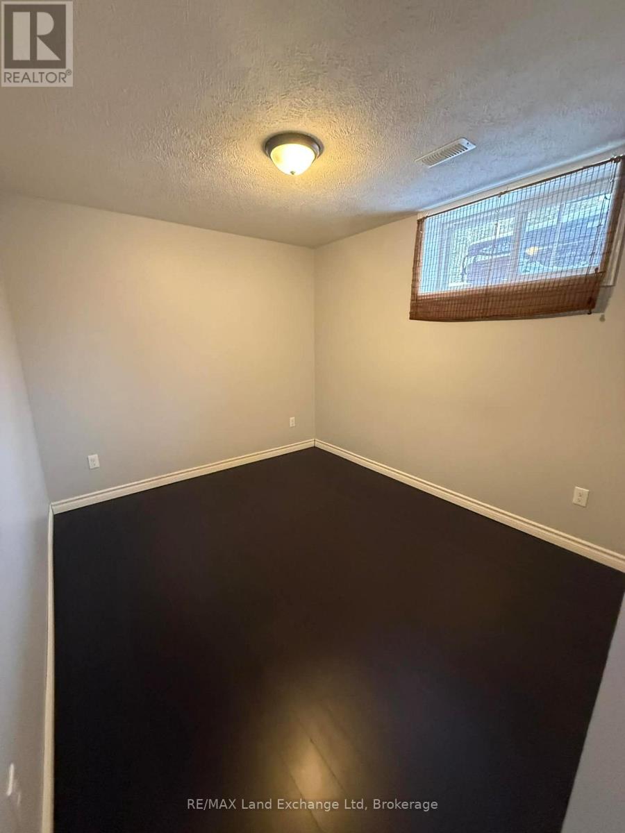 405 Minnie Street, North Huron, Ontario  N0G 2W0 - Photo 21 - X12887456