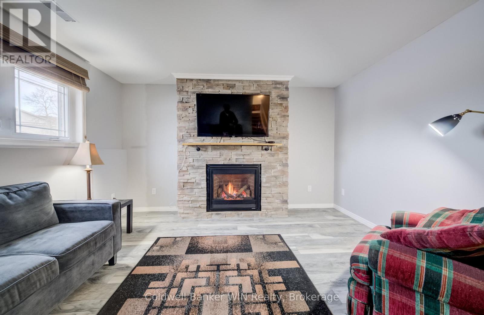 490 King Street E, Wellington North (Mount Forest), Ontario  N0G 2L0 - Photo 25 - X12887466