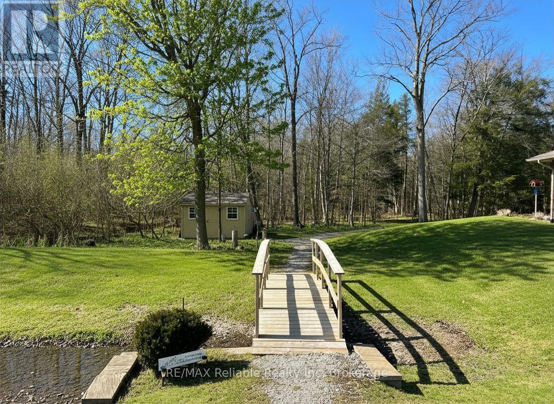 15 Bayfield Mews Lane, Bluewater (Bayfield), Ontario  N0M 1G0 - Photo 38 - X12887498