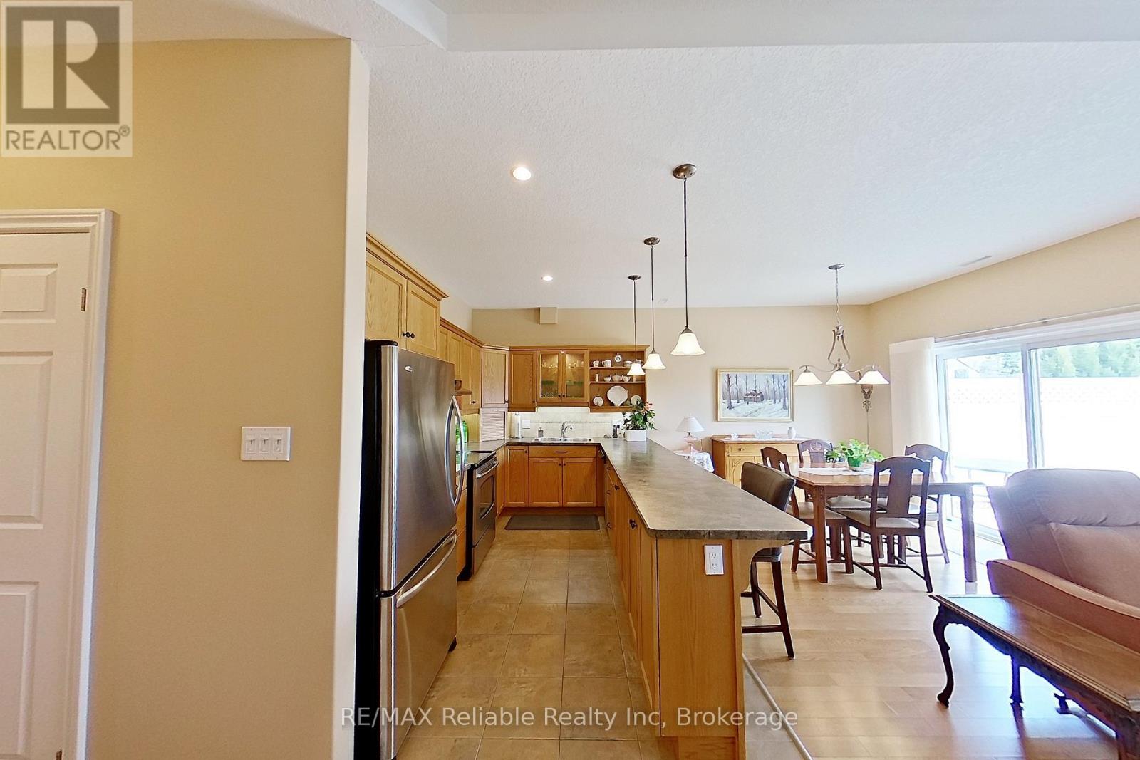 15 Bayfield Mews Lane, Bluewater (Bayfield), Ontario  N0M 1G0 - Photo 8 - X12887498