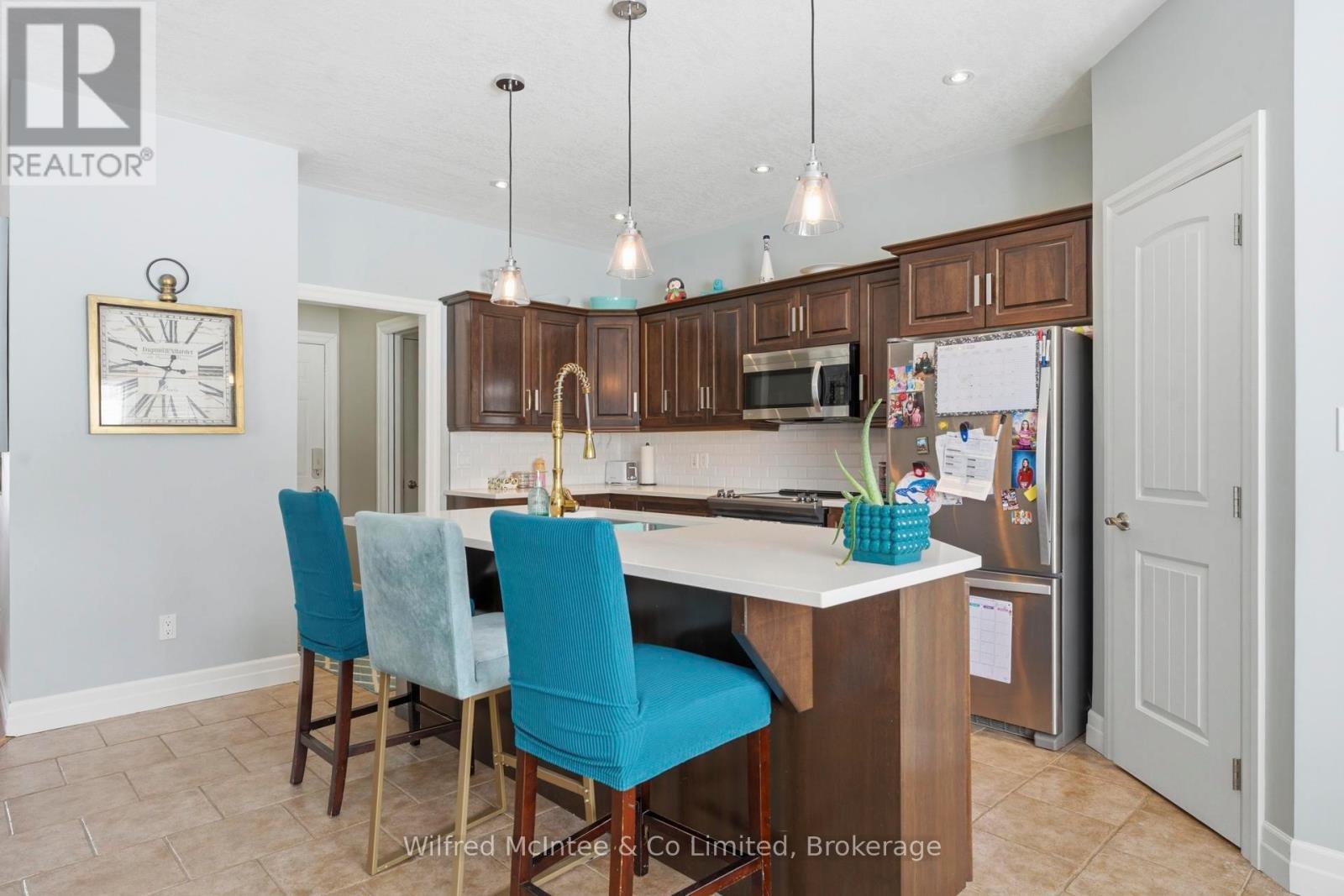 334 Westwood Drive, Brockton, Ontario  N0G 2V0 - Photo 13 - X12887506