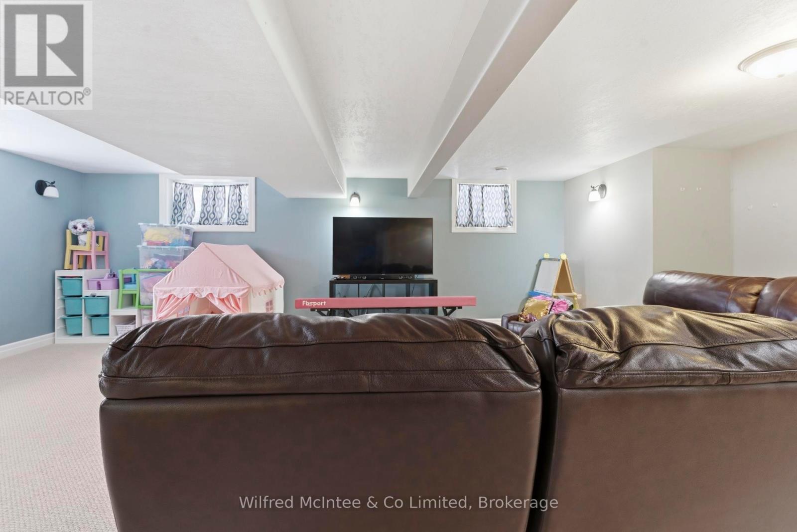 334 Westwood Drive, Brockton, Ontario  N0G 2V0 - Photo 32 - X12887506