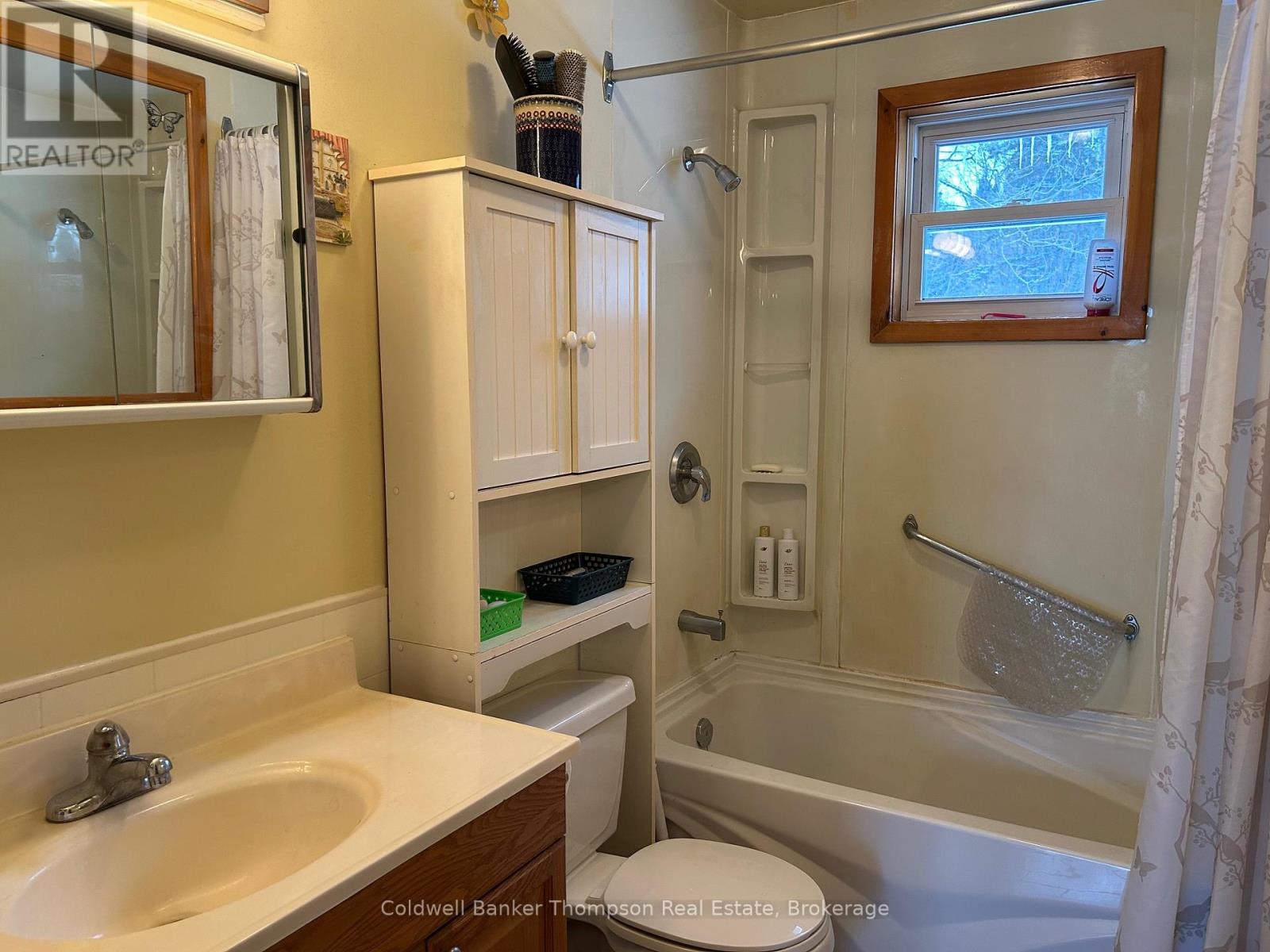 475 Chapman Drive E, Burk's Falls, Ontario  P0A 1C0 - Photo 18 - X12887606