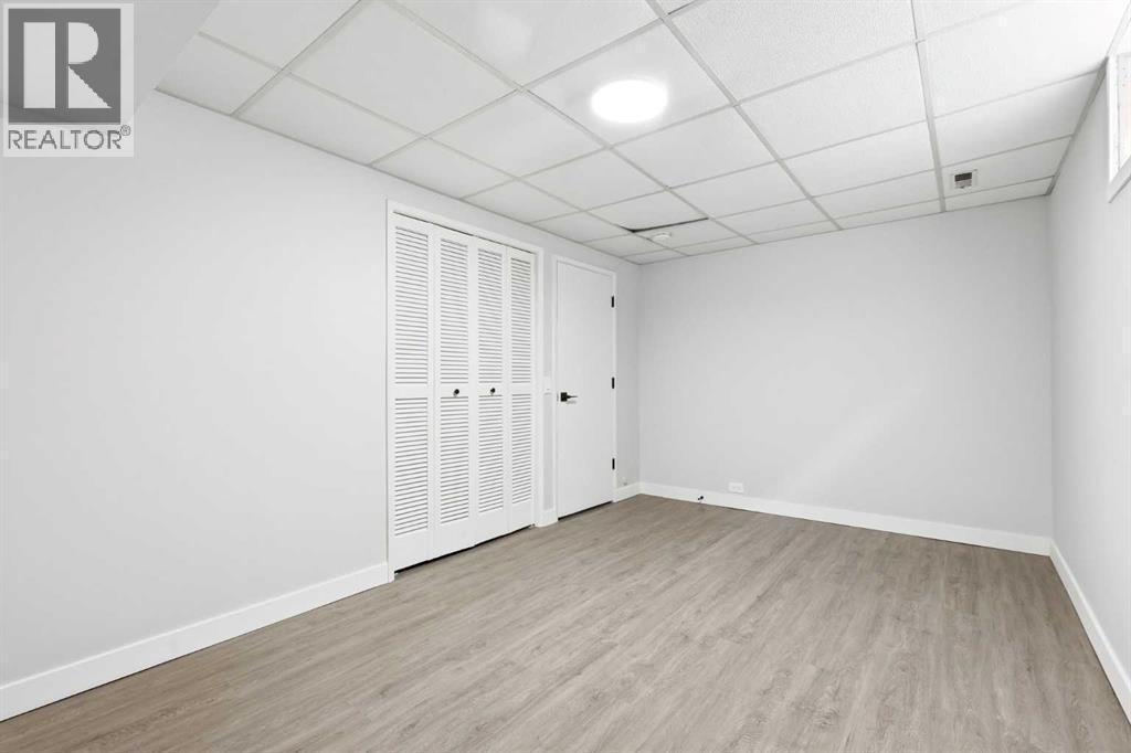 5031 Vienna Drive Nw, Calgary, Alberta  T3A 0W8 - Photo 35 - A2288045