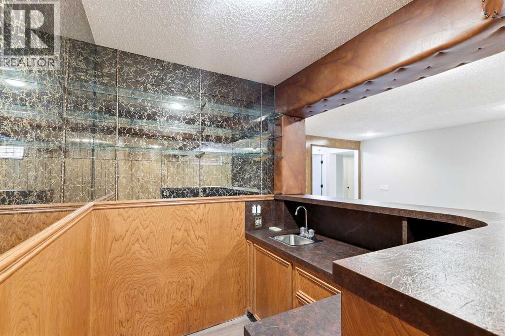 5031 Vienna Drive Nw, Calgary, Alberta  T3A 0W8 - Photo 39 - A2288045