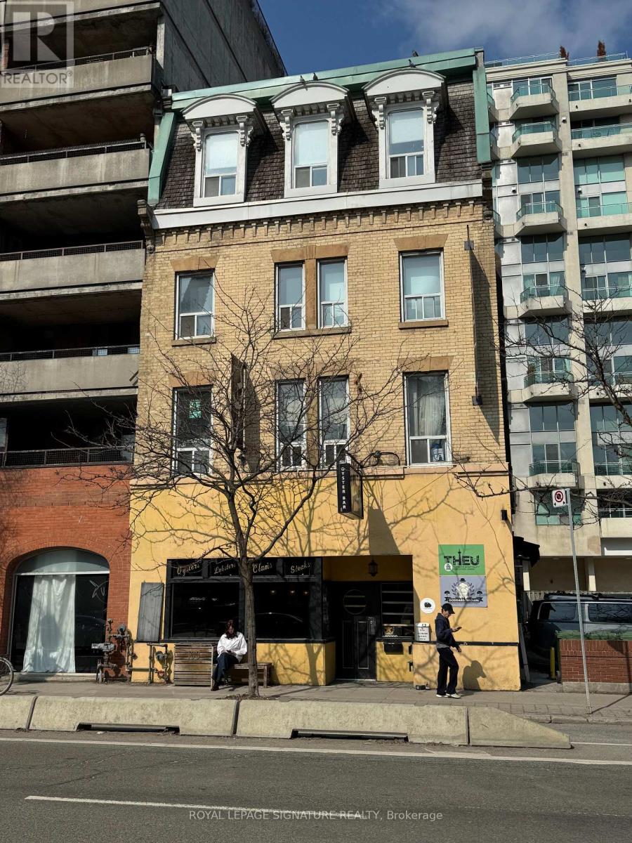 200 - 102 ADELAIDE STREET E, Toronto, Ontario