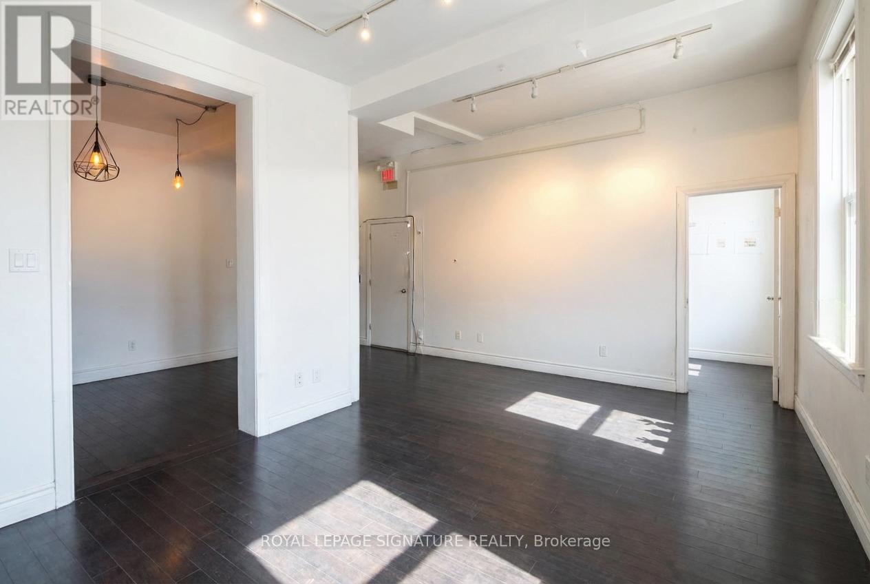 200 - 102 Adelaide Street E, Toronto (Church-Yonge Corridor), Ontario  M5C 1K9 - Photo 5 - C12887392