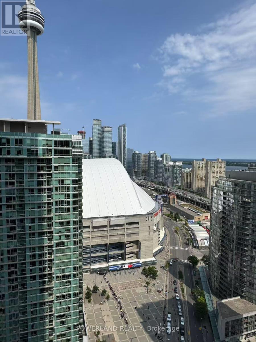 3209 - 3 Concord Cityplace Way, Toronto, Ontario  M5V 0X4 - Photo 3 - C12887410