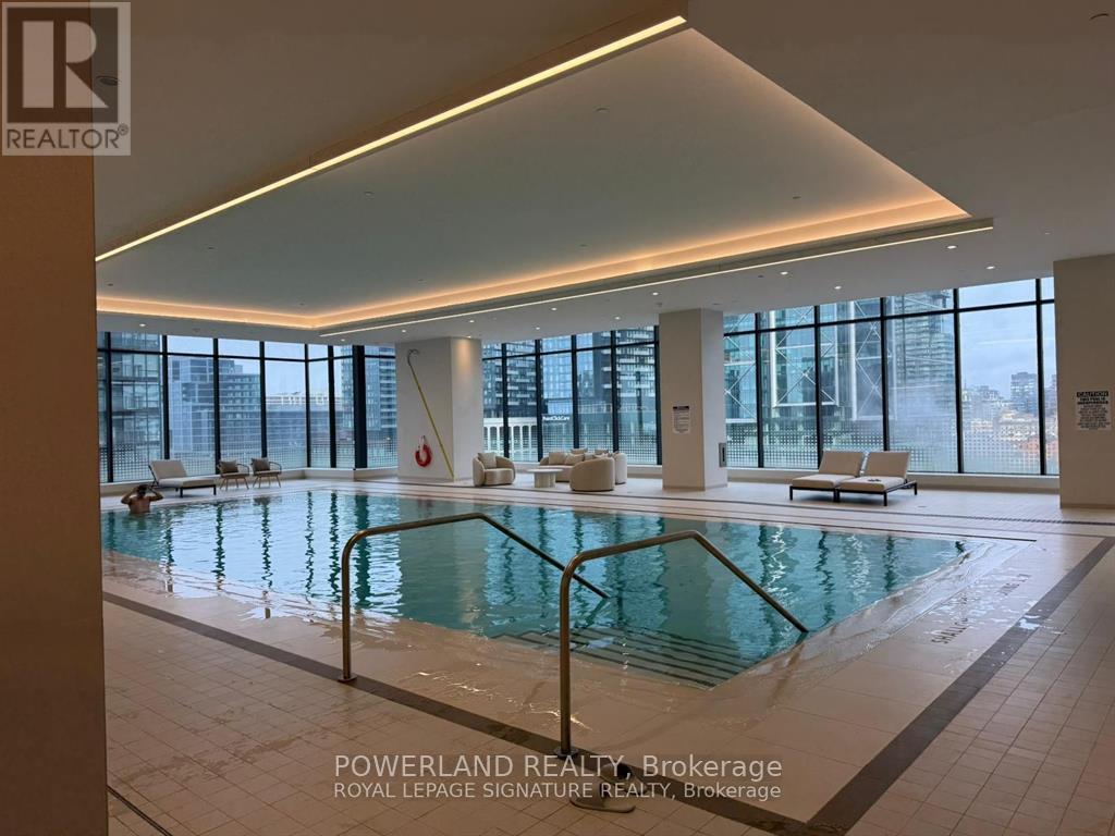 3209 - 3 Concord Cityplace Way, Toronto, Ontario  M5V 0X4 - Photo 9 - C12887410