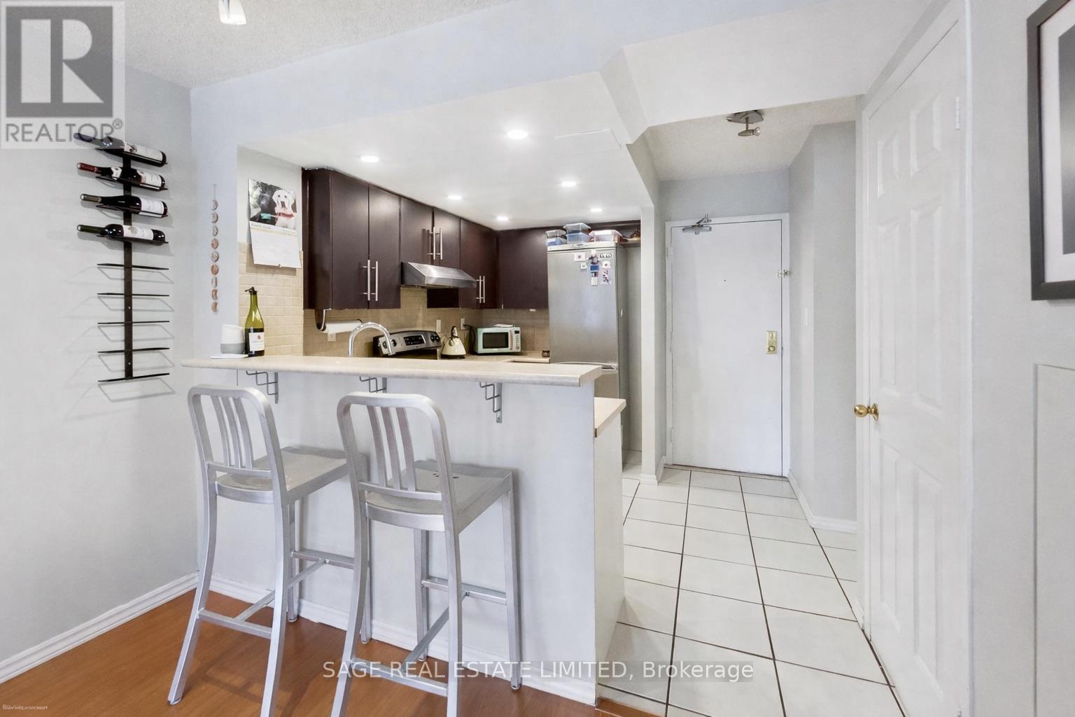 205 - 456 College Street, Toronto, Ontario  M6G 4A3 - Photo 5 - C12887434