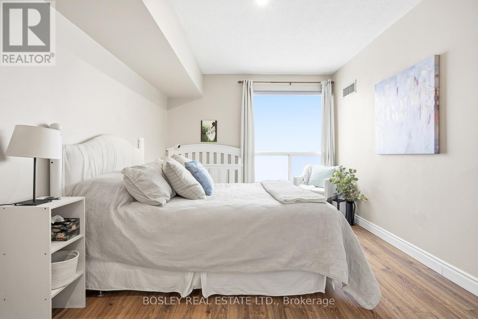 611 - 5 Concorde Place, Toronto, Ontario  M3C 3M8 - Photo 30 - C12887436