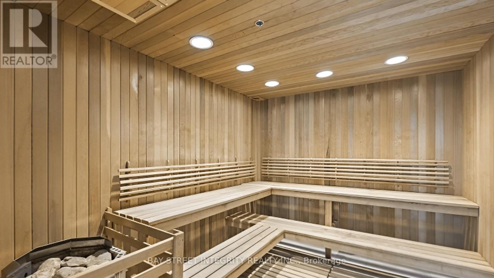 1803 - 88 Scott Street, Toronto, Ontario  M5E 0A9 - Photo 19 - C12887444