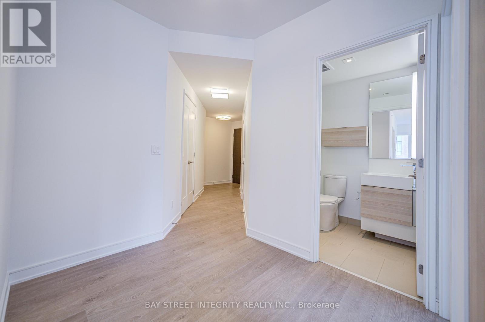 1803 - 88 Scott Street, Toronto, Ontario  M5E 0A9 - Photo 6 - C12887444
