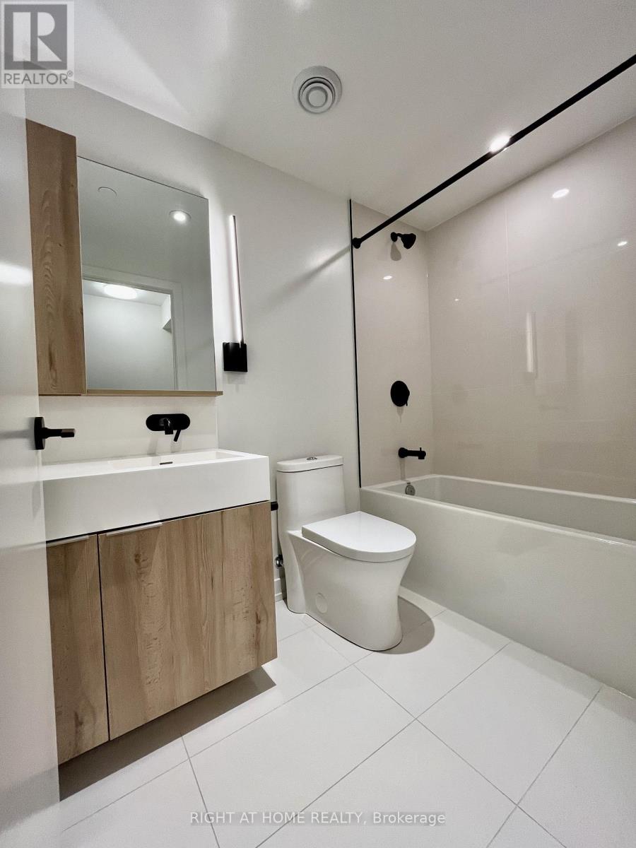 303 - 127 Broadway Avenue, Toronto, Ontario  M4P 1V4 - Photo 10 - C12887462