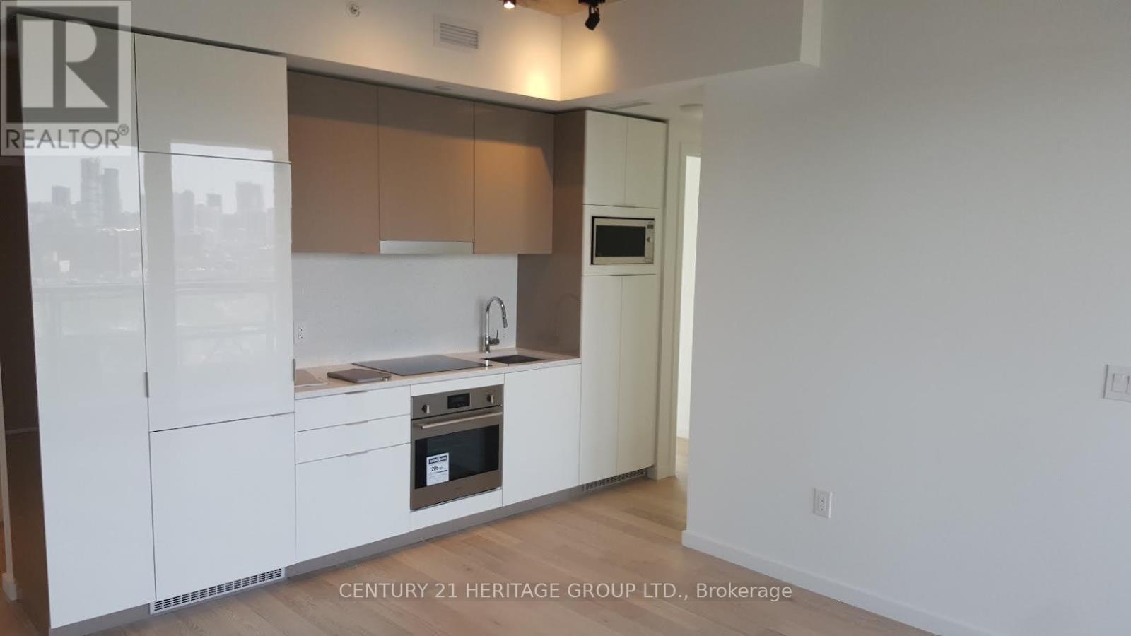 1802 - 170 Bayview Avenue, Toronto, Ontario  M5A 0M4 - Photo 6 - C12887468