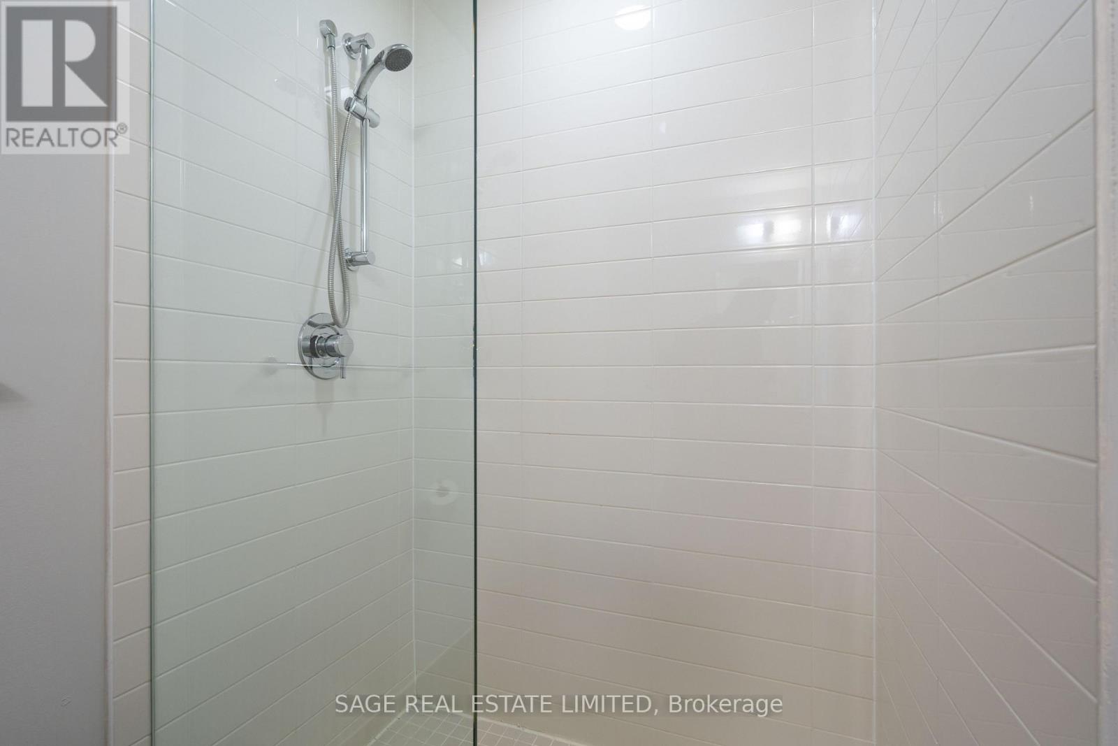 805 - 30 Roehampton Avenue, Toronto, Ontario  M4P 0B9 - Photo 12 - C12887564