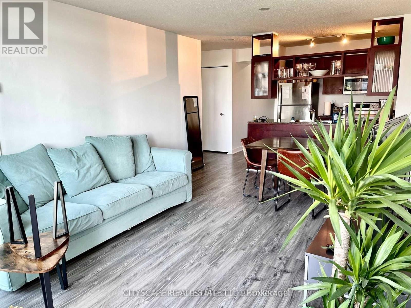 1708 - 397 Front Street W, Toronto, Ontario  M5V 3S1 - Photo 5 - C12887634