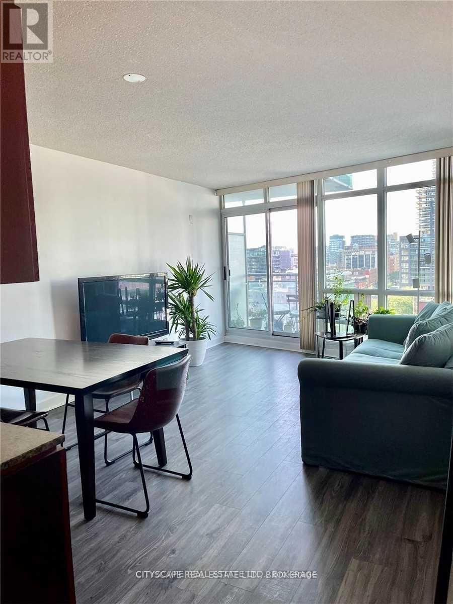 1708 - 397 Front Street W, Toronto, Ontario  M5V 3S1 - Photo 9 - C12887634