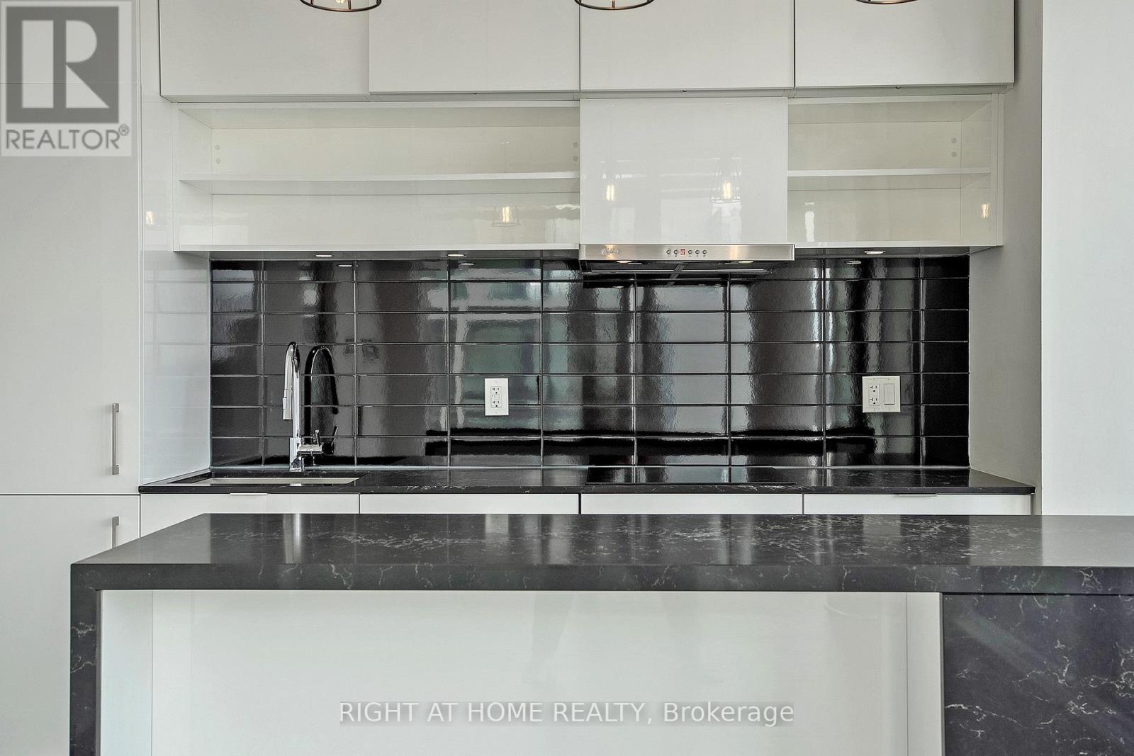 905 - 5 Soudan Avenue, Toronto, Ontario  M4S 0B1 - Photo 10 - C12887668