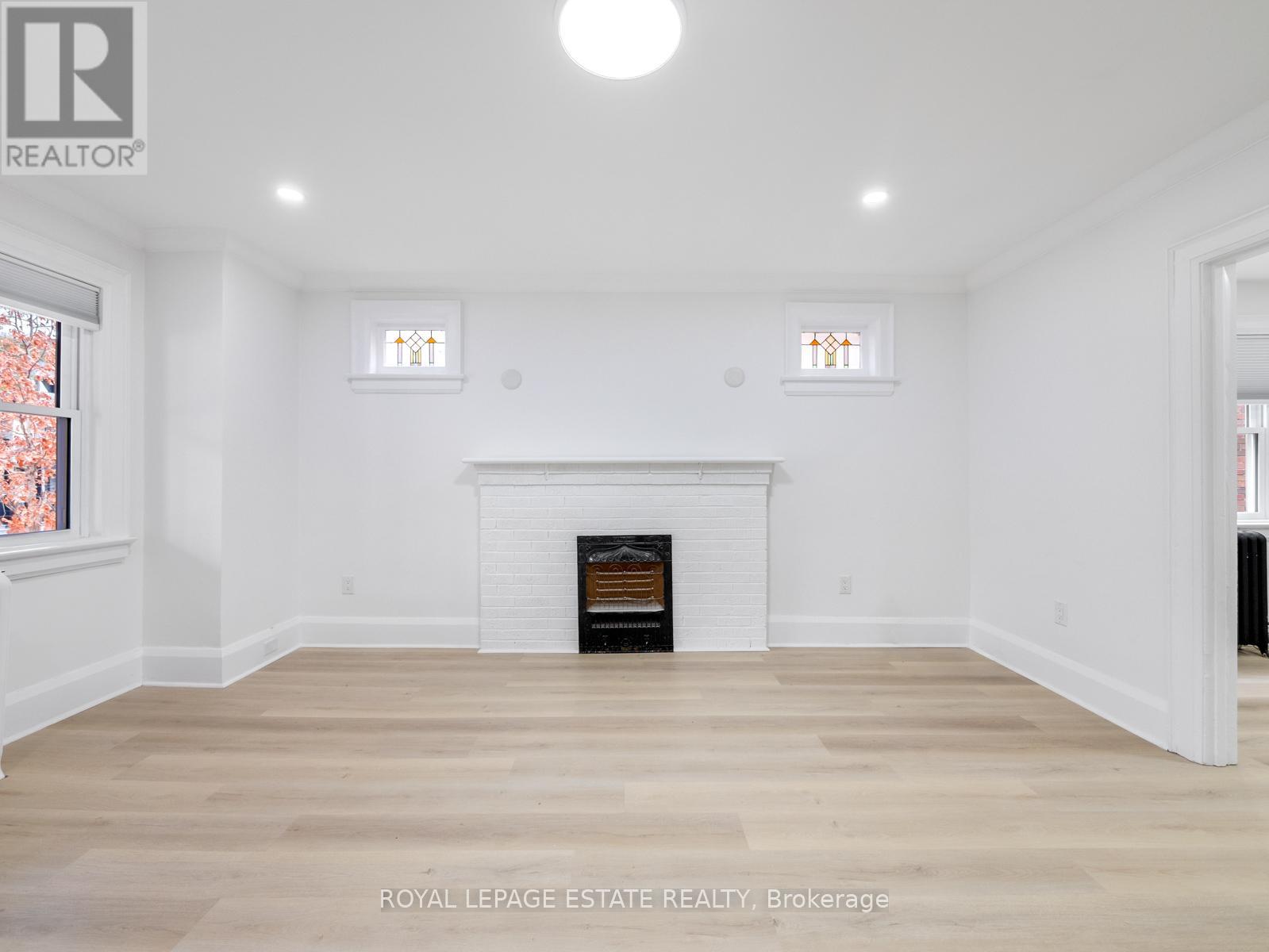 Main Floor - 84 Glen Manor Drive S, Toronto, Ontario  M4E 2X2 - Photo 11 - E12887396