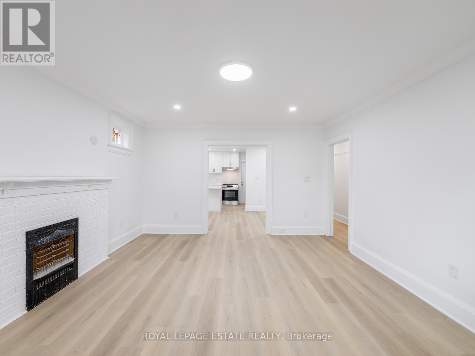 Main Floor - 84 Glen Manor Drive S, Toronto, Ontario  M4E 2X2 - Photo 13 - E12887396