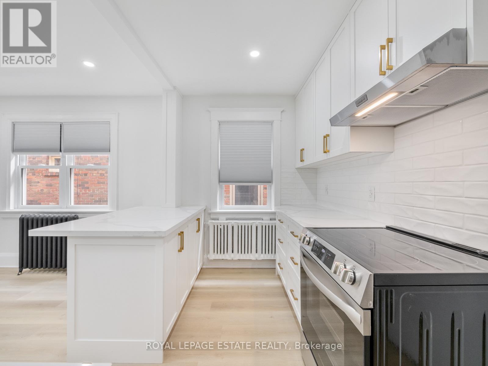 Main Floor - 84 Glen Manor Drive S, Toronto, Ontario  M4E 2X2 - Photo 24 - E12887396