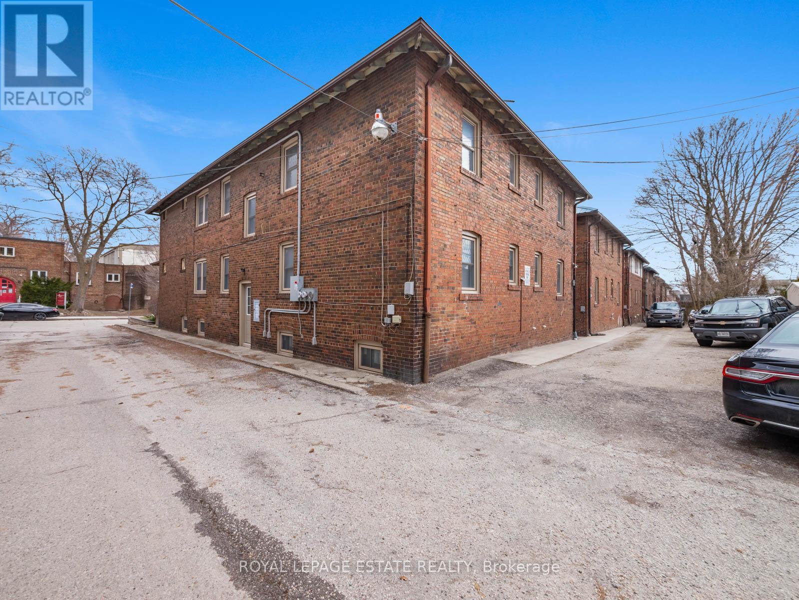 Main Floor - 84 Glen Manor Drive S, Toronto, Ontario  M4E 2X2 - Photo 41 - E12887396