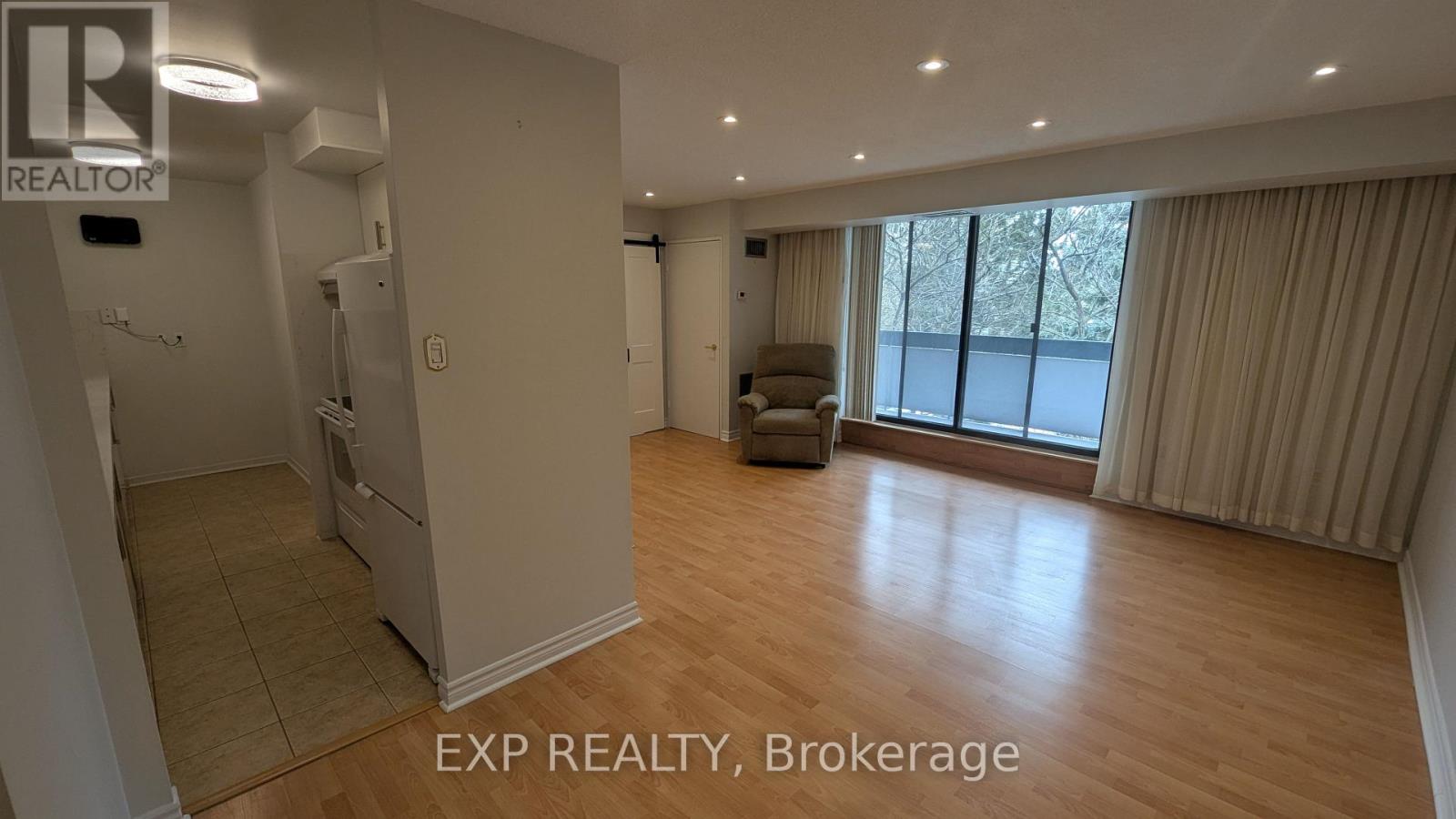 505 - 1200 Bridletowne Circle, Toronto, Ontario  M1W 2T9 - Photo 5 - E12887398