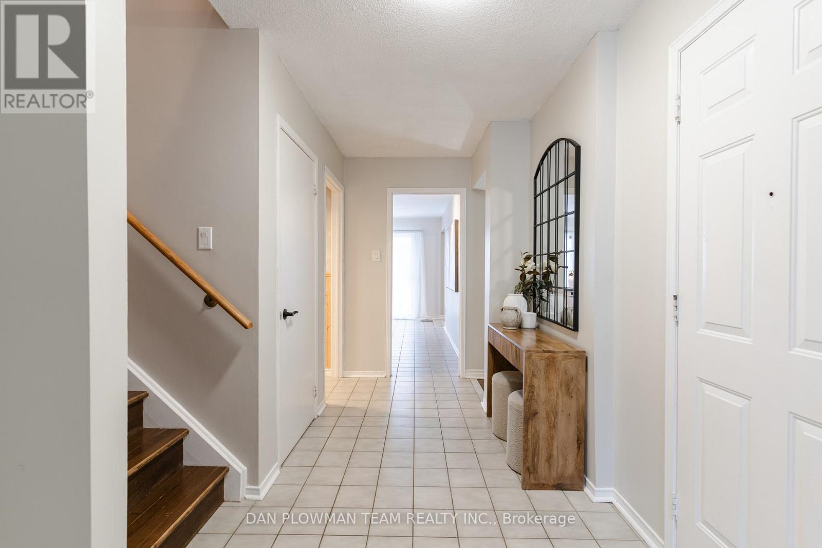 81 Trudeau Drive, Clarington, Ontario  L1C 4K4 - Photo 6 - E12887400