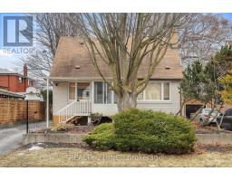 101 NATAL AVENUE, Toronto, Ontario