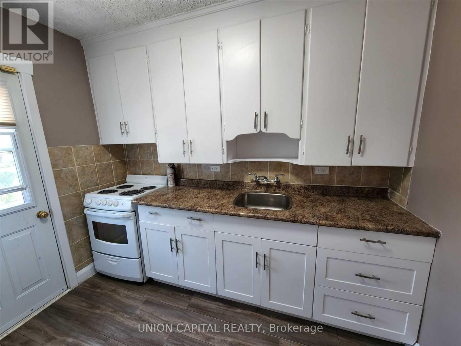 12 - 30 Lasalle Court, Oshawa, Ontario L1H 5Y1 - Photo 4 - E12887438